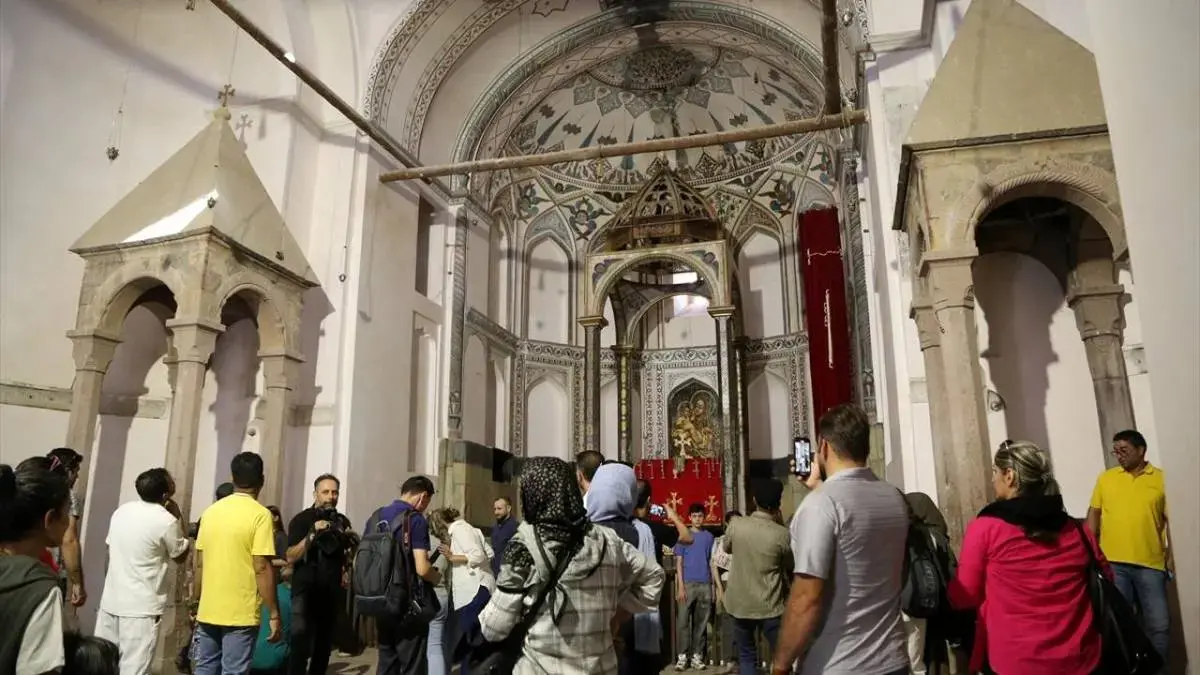 کلیسای تاریخی استپانوس مقدس جلفا