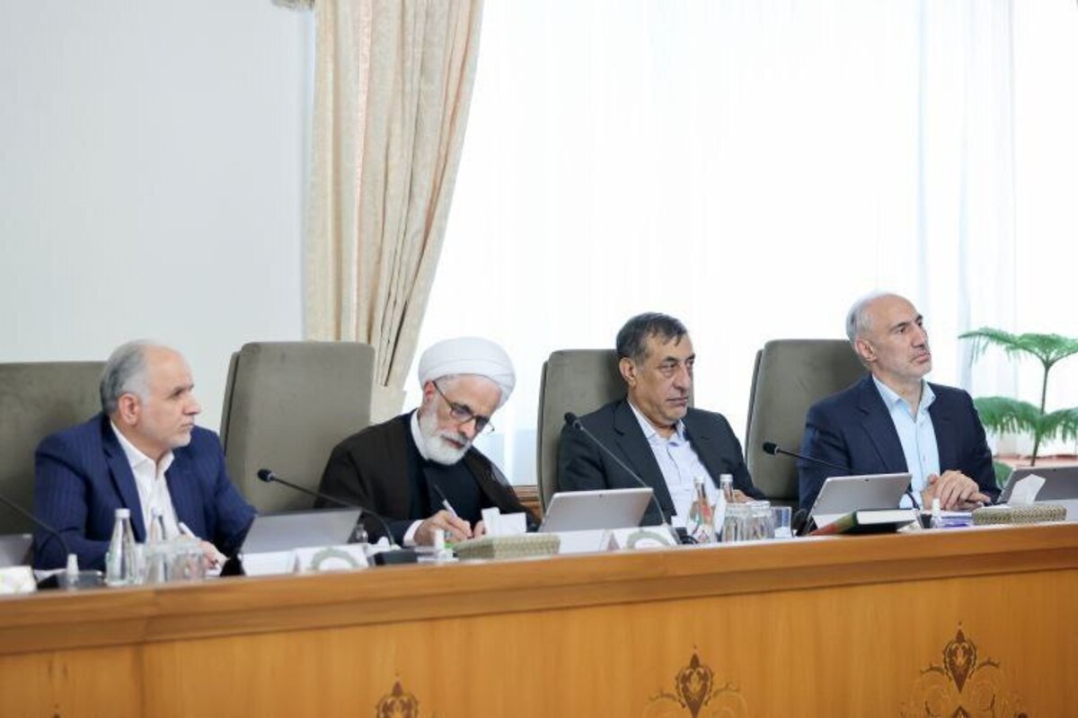 اولین جلسه هیئت دولت پس از بازگشت پزشکیان از نیویورک