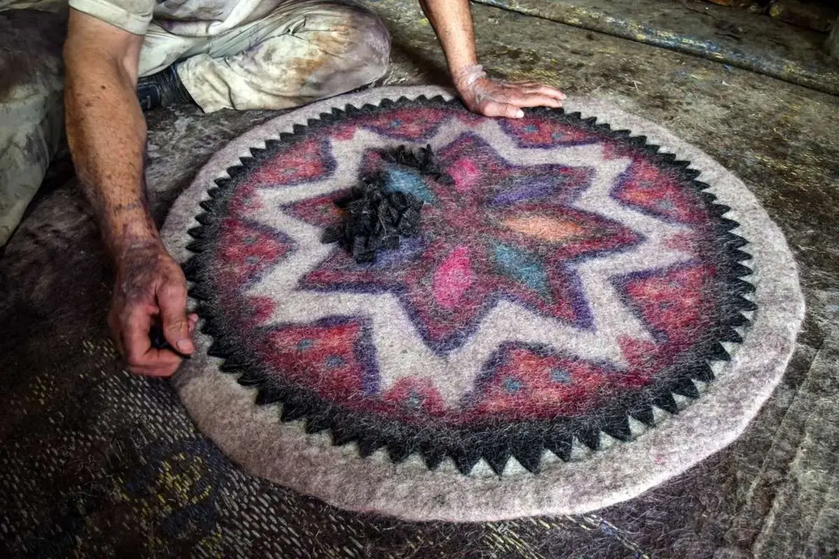 نمدمالی هنر کهن در غبار فراموشی