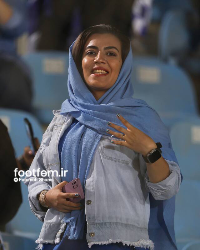 هواداران زن استقلال پرچم‌دار امید در شب ناکامی