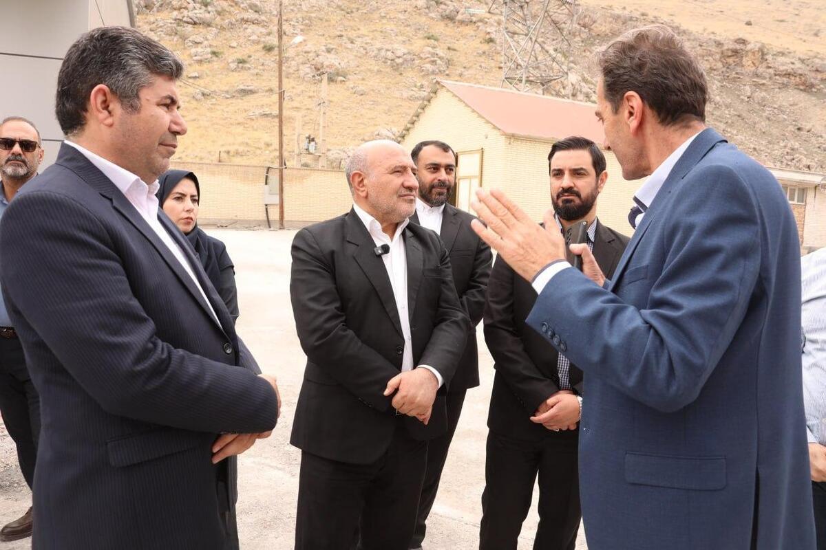 بازدید سردبیران رسانه از منطقه آزاد ماکو