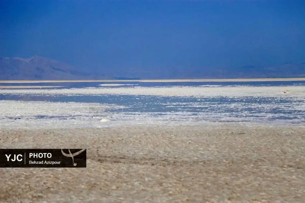 دریاچه ارومیه نفس‌های آخر را می‌کشد