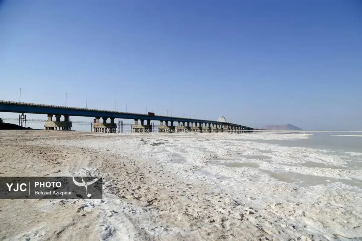 دریاچه ارومیه نفس‌های آخر را می‌کشد