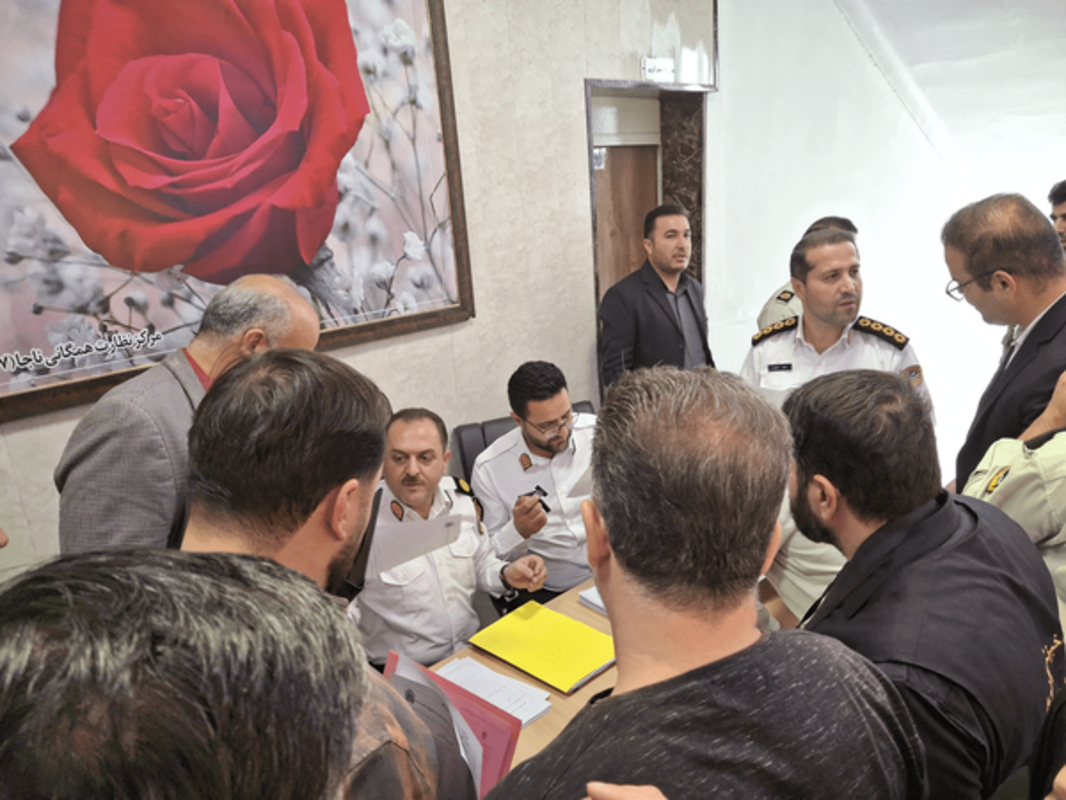 صف‌های طویل برای بخشودگی جرایم