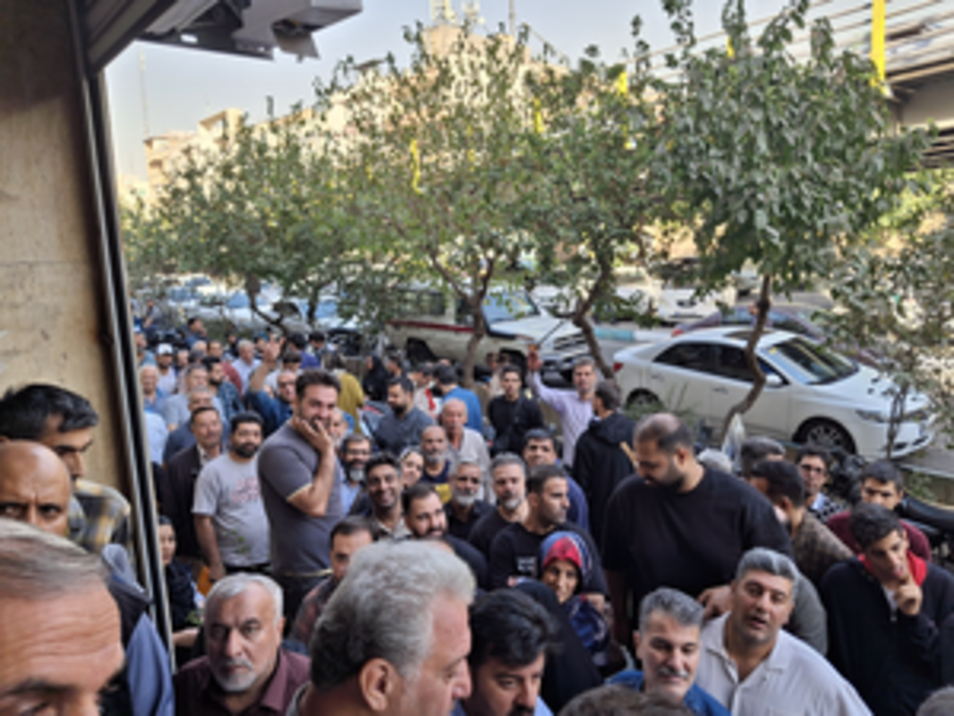 صف‌های طویل برای بخشودگی جرایم