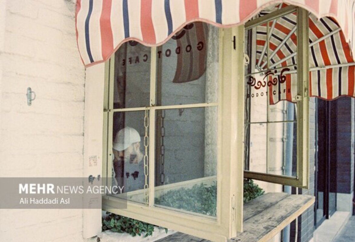 تنهایی در دل هیاهوی شهر