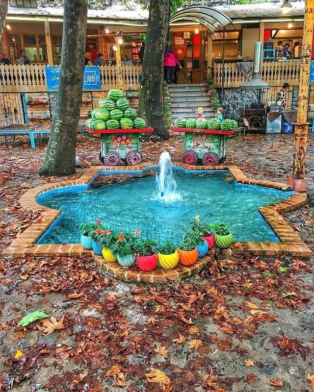 آواز رنگ‌ها در کوچه‌های پاییزی درکه