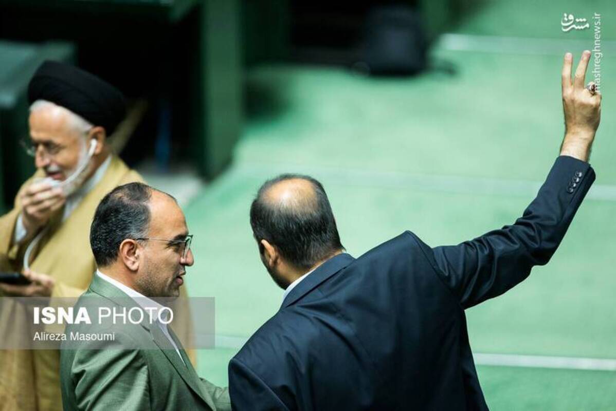 حواشی صحن علنی مجلس