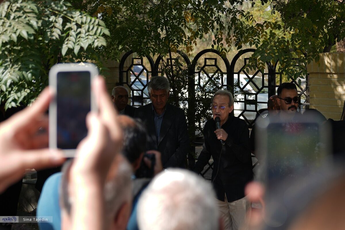 چهره‌های مشهور در مراسم خاکسپاری سعید مظفری