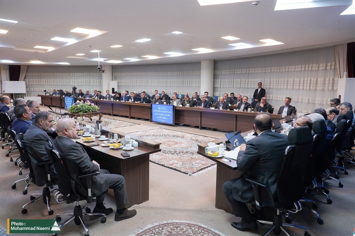 سیاست‌های فعلی تعهدات ارزی، فعالان اقتصادی ارس