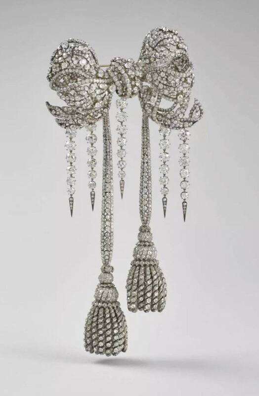 جواهرات دزدیده شده از موزه لوور