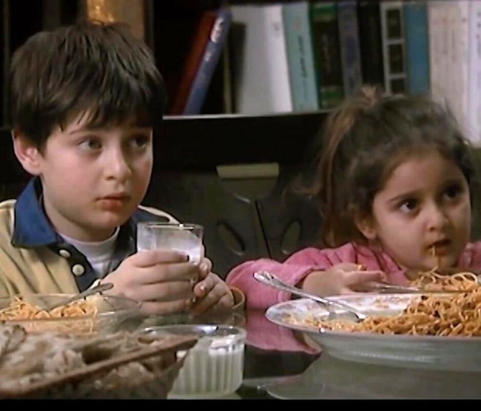  تغییر چهره شوکه کننده ملیکا پارسا دوست از کودکی تا ۲۰ سالگی