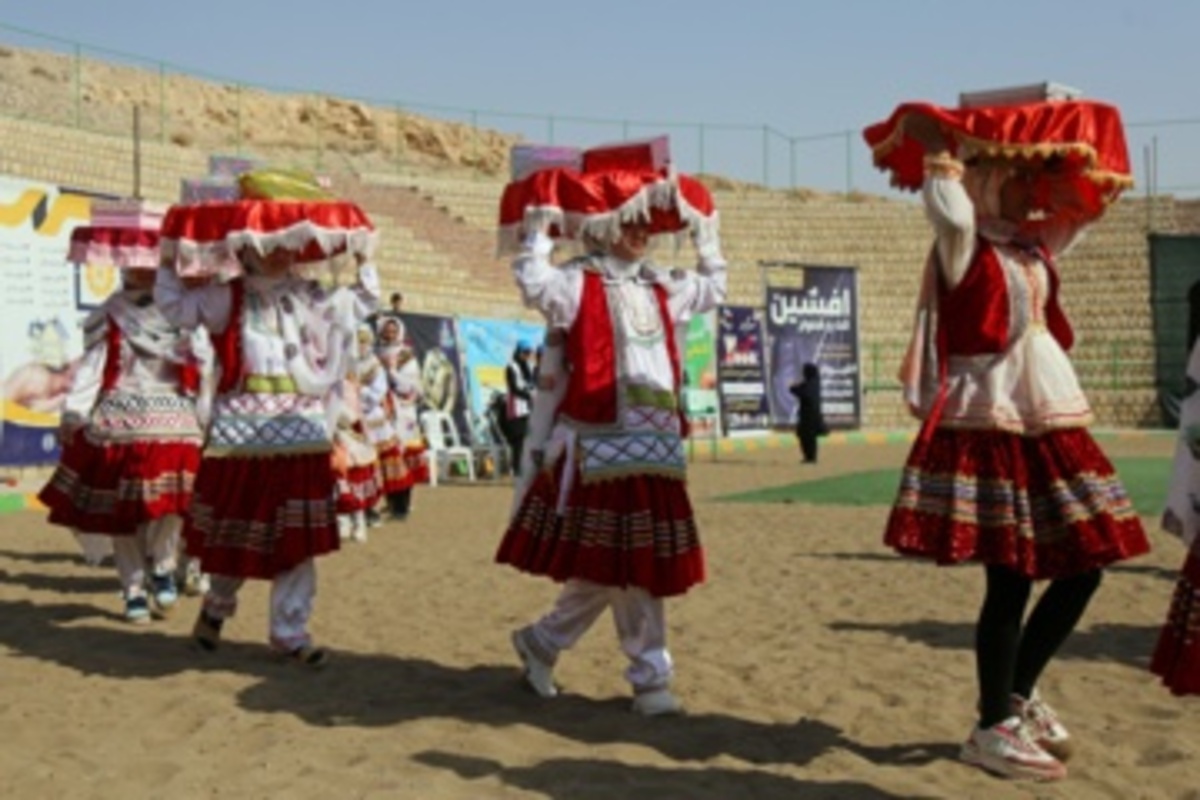 جشنواره دیزی در خراسان شمالی؛ ترکیبی از طعم، رنگ و آیین‌های بومی