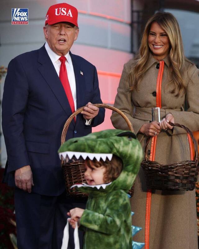 ترامپ و ملانیا میزبان هالووین در کاخ سفید
