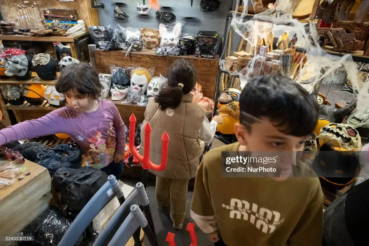 حال و هوای هالووین در خیابان‌های تهران