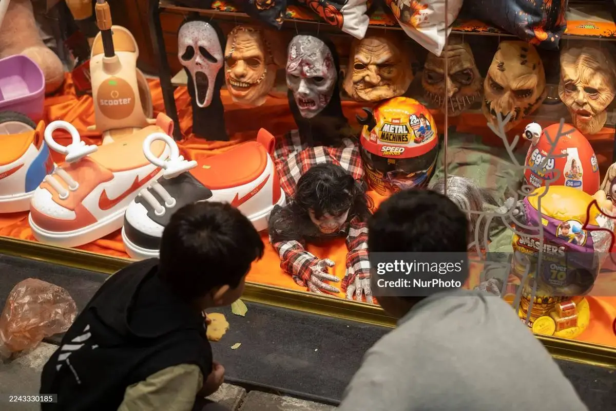 حال و هوای هالووین در خیابان‌های تهران