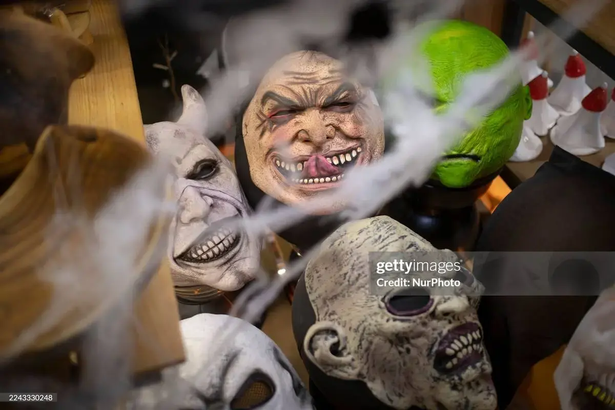 حال و هوای هالووین در خیابان‌های تهران