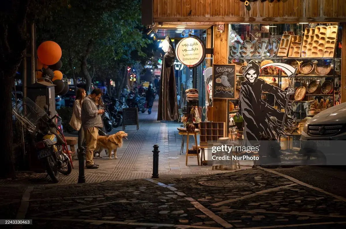 حال و هوای هالووین در خیابان‌های تهران