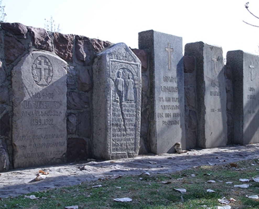 کلیسایی عجیب در قلب تهران