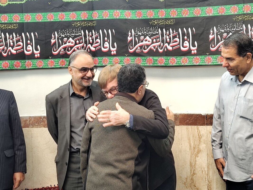 مراسم تشییع برادر سید مصطفی تاجزاده