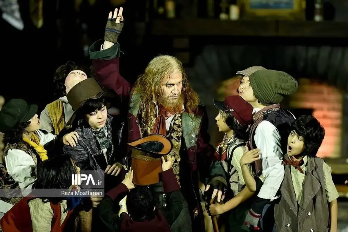 در نمایش موزیگال الیور توئیست چه خبر است؟