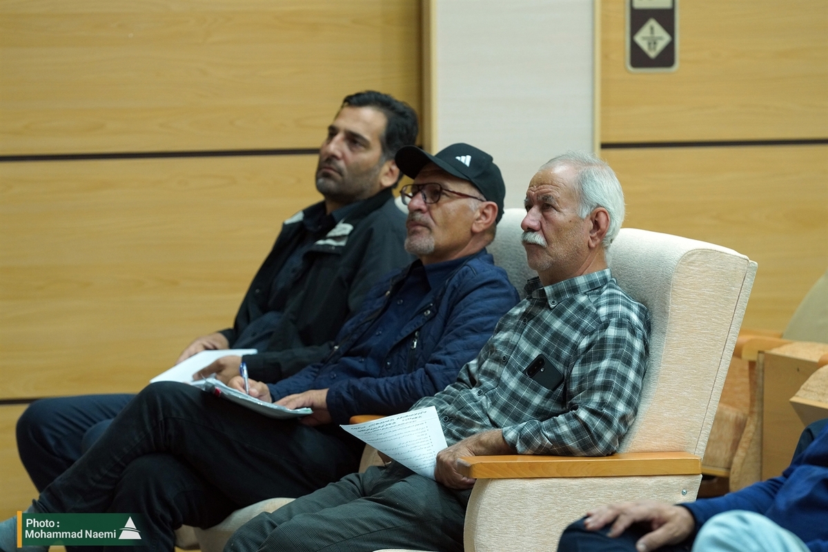 دوره آموزشی اصول مدیریت پاییزه درختان میوه در منطقه آزاد ارس