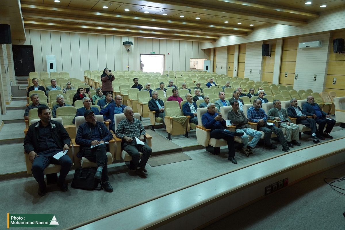 دوره آموزشی اصول مدیریت پاییزه درختان میوه در منطقه آزاد ارس