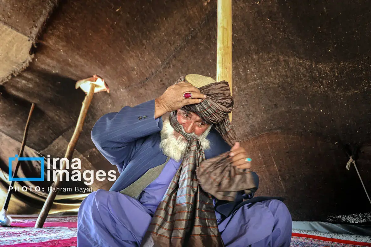 نقاشی طبیعت و فرهنگ بر بوم چابهار