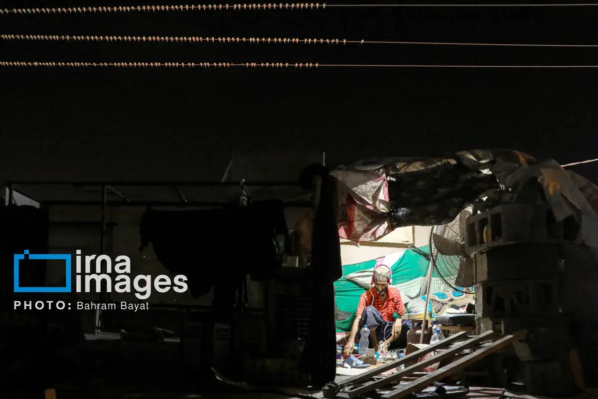 نقاشی طبیعت و فرهنگ بر بوم چابهار