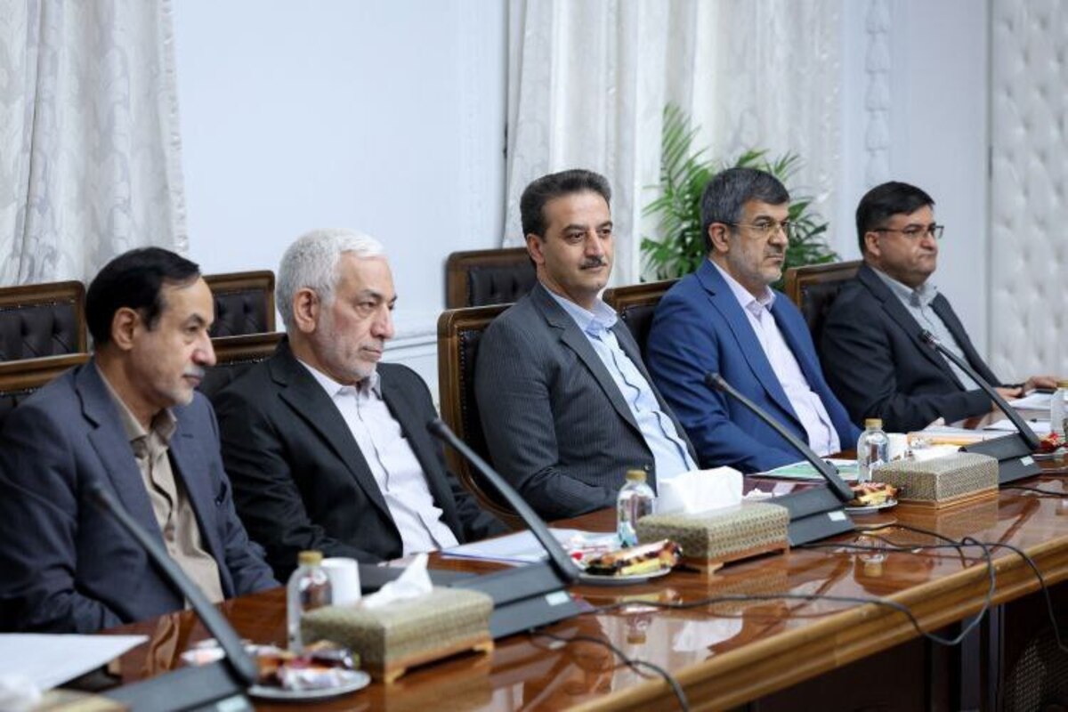 جلسه بررسی راهکار‌های رفع بحران آب با حضور پزشکیان