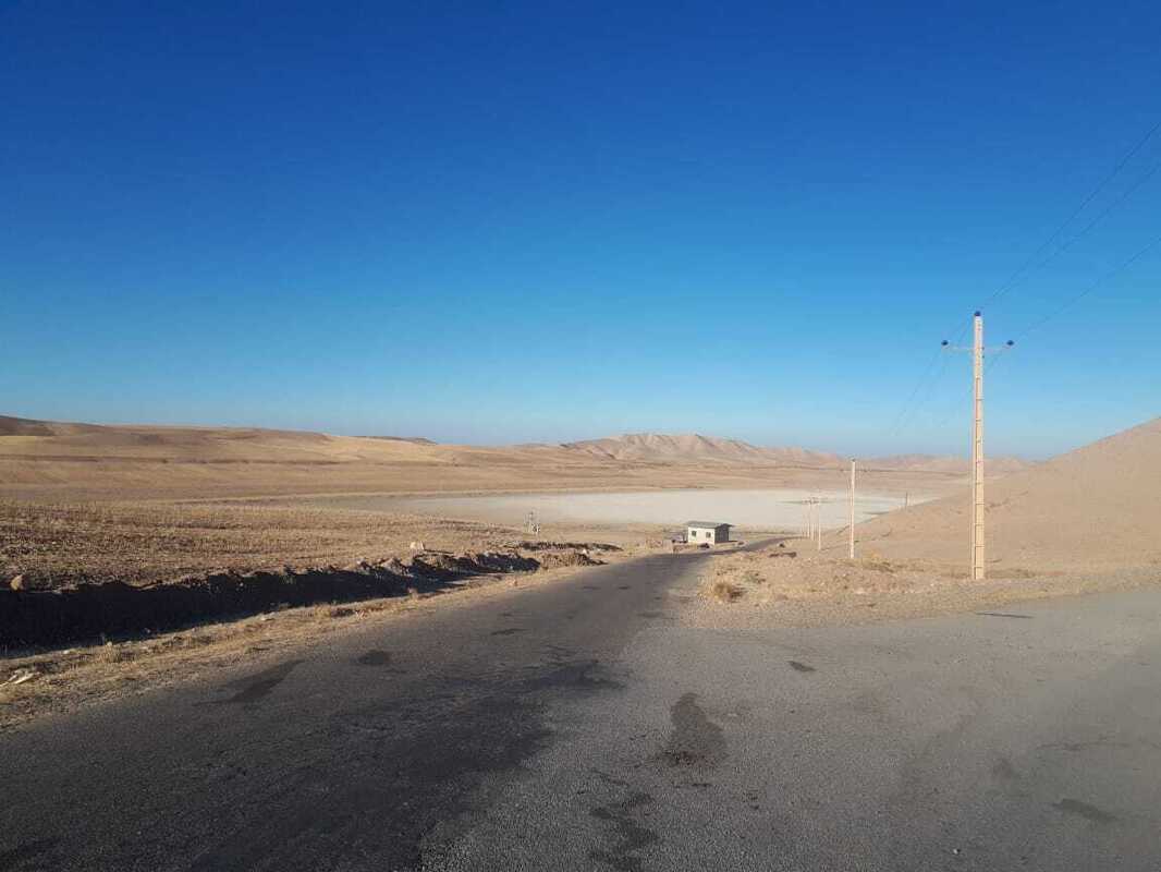 خشک شدن کامل دریاچه پری در زنجان