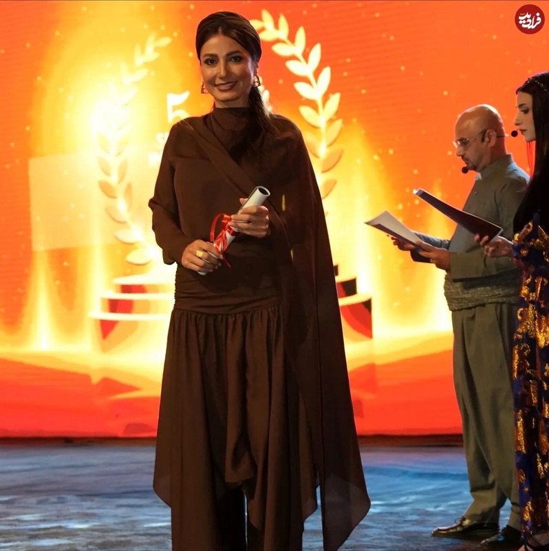 استایل لاکچری گلرخ سریال پایتخت در سلیمانیه عراق با پوشش عجیب