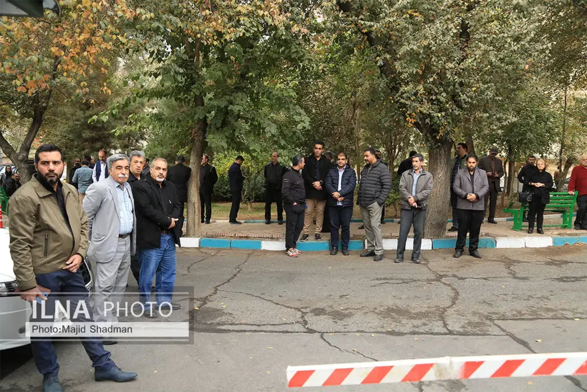 برگزاری مراسم تشییع خواهر احمدی‌نژاد