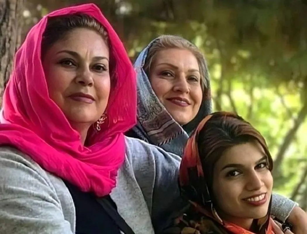 تصاویر جذاب بازیگران سریال آنام در کنار همسر و فرزندانشان