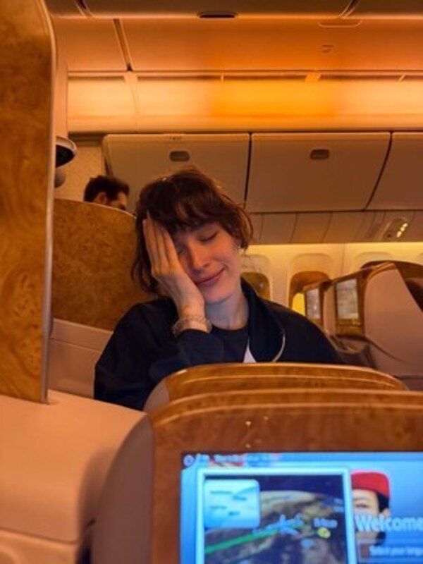 استایل اروپایی فرشته حسینی و نوید محمدزاده در قایق مسافرتی