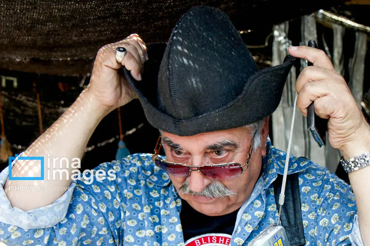 لحظات طلایی زندگی هادی مرزبان در قاب تصویر