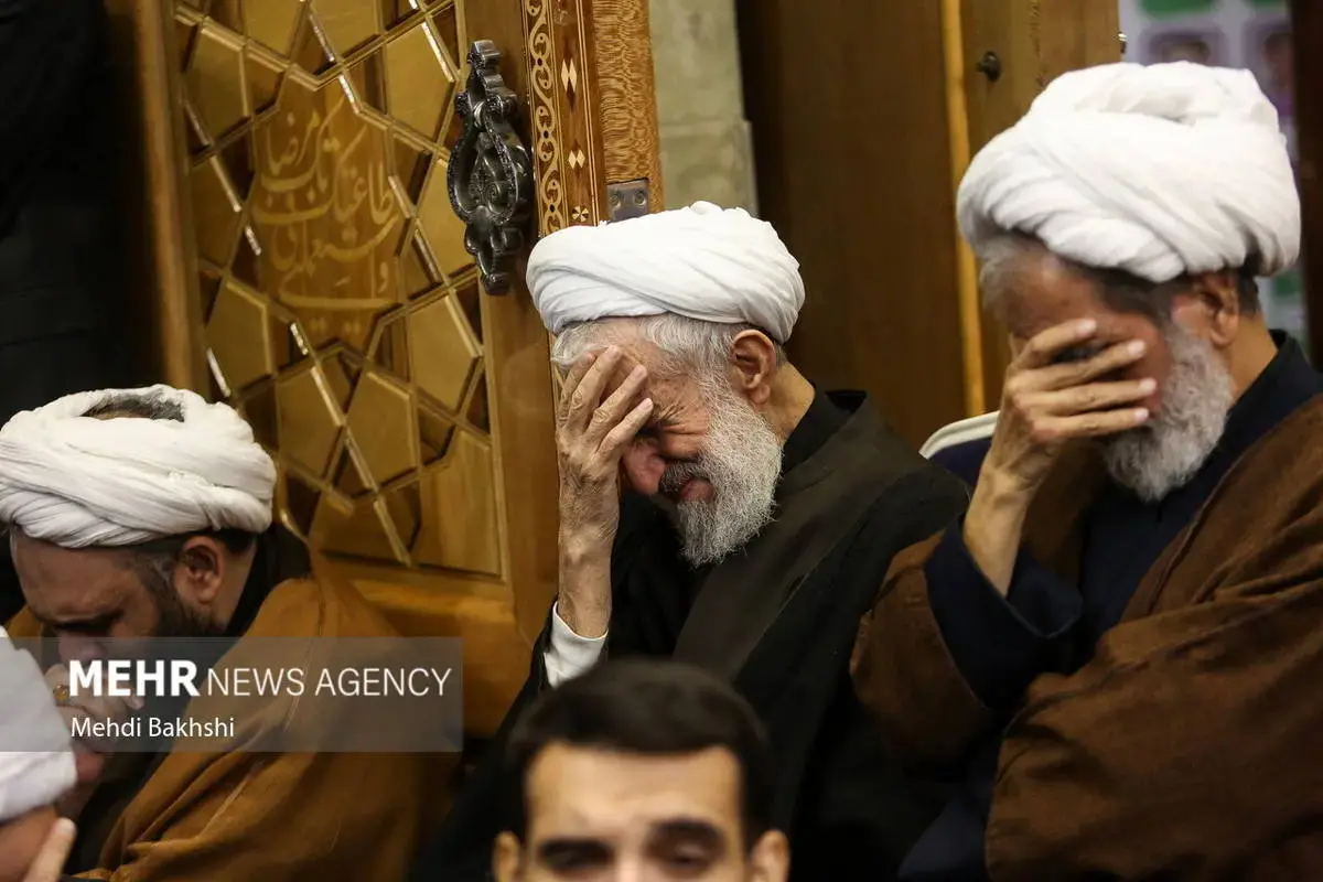 حضور چشمگیر مردم در مراسم ختم پسر کاظم صدیقی