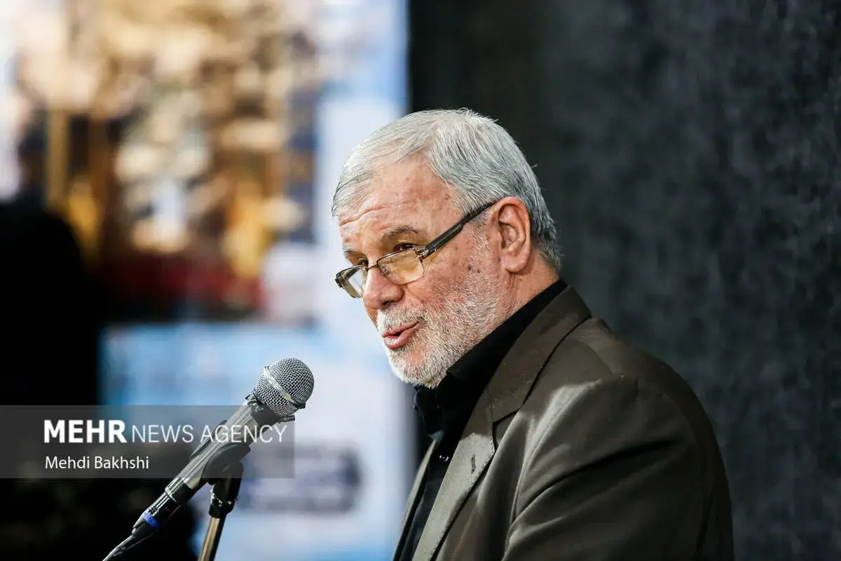 حضور چشمگیر مردم در مراسم ختم پسر کاظم صدیقی