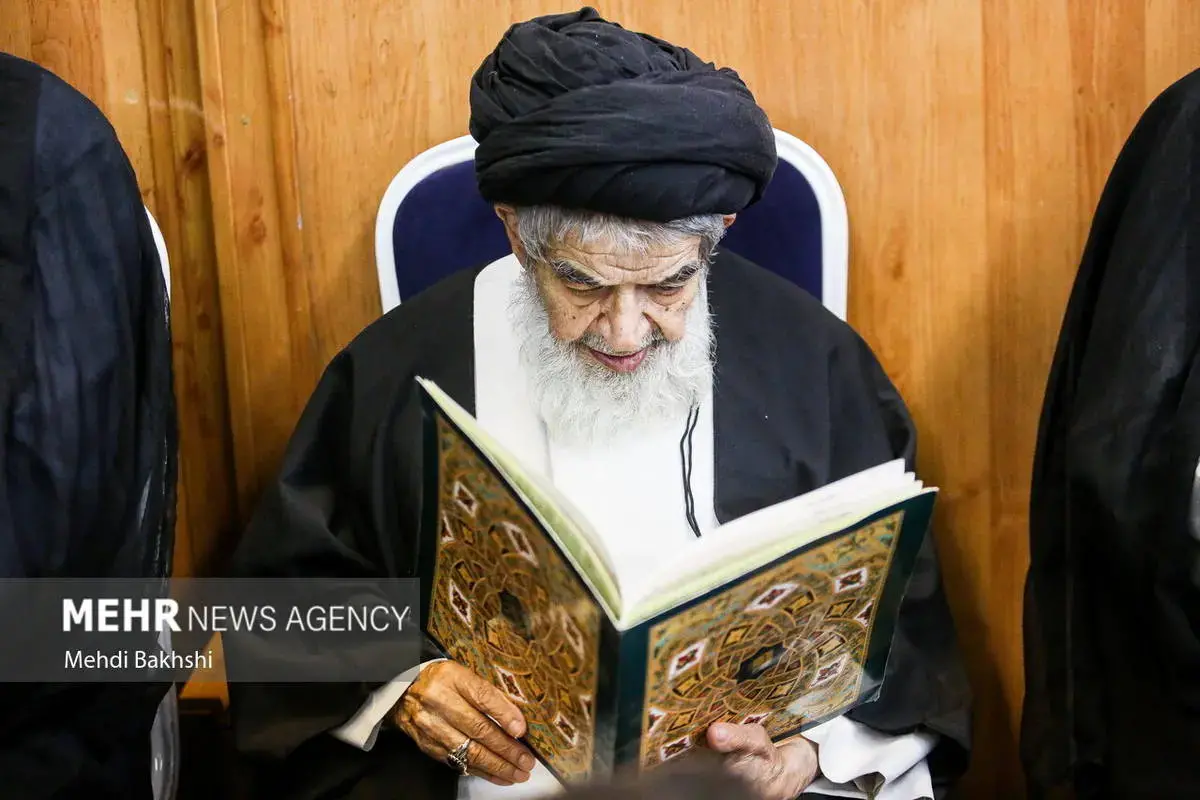 حضور چشمگیر مردم در مراسم ختم پسر کاظم صدیقی