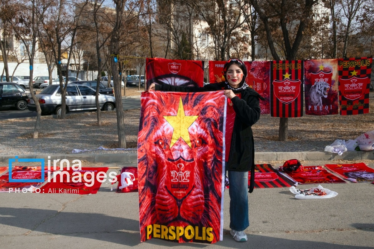 مسافران دربی ۱۰۶ پرسپولیس و استقلال