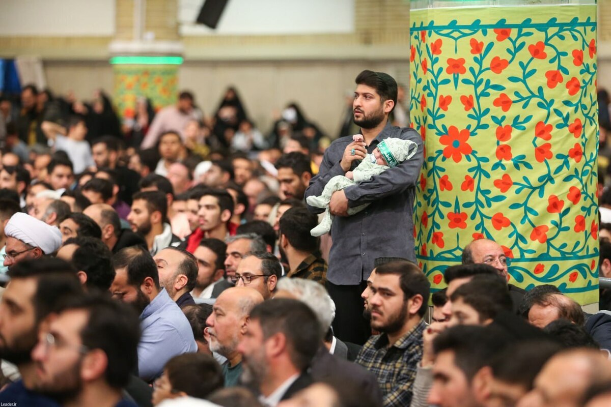 دیدار عاشقان اهل بیت با رهبر انقلاب در روز میلاد حضرت زهرا (س)