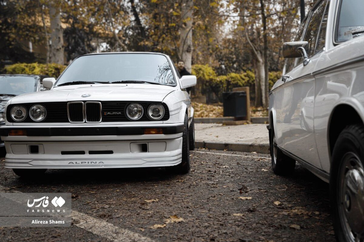 گردهمایی خودروهای کلاسیک در کاخ نیاوران