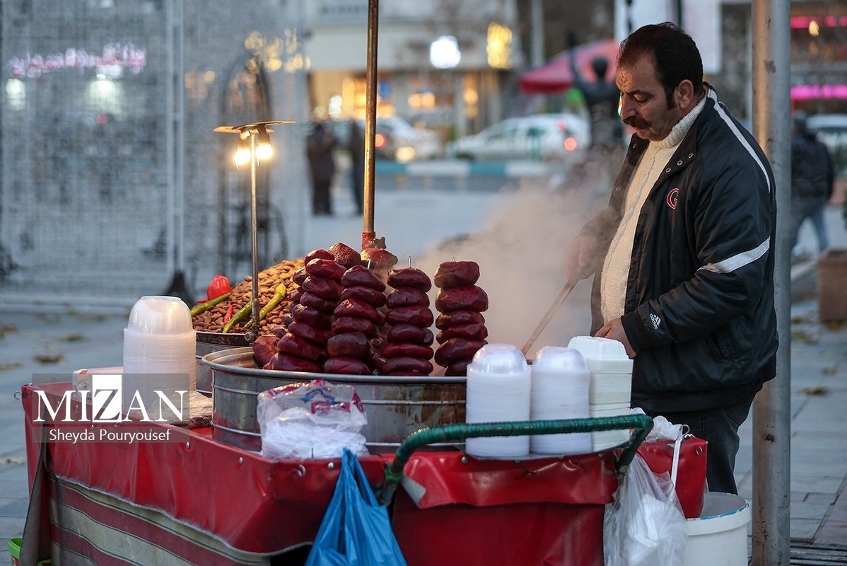 پارک ملت میزبان جشنواره نور در یلدای ایرانی