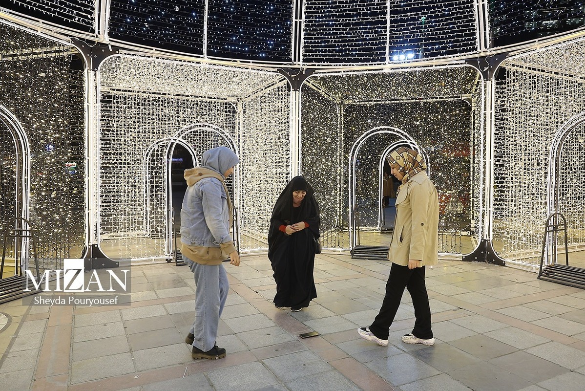 پارک ملت میزبان جشنواره نور در یلدای ایرانی