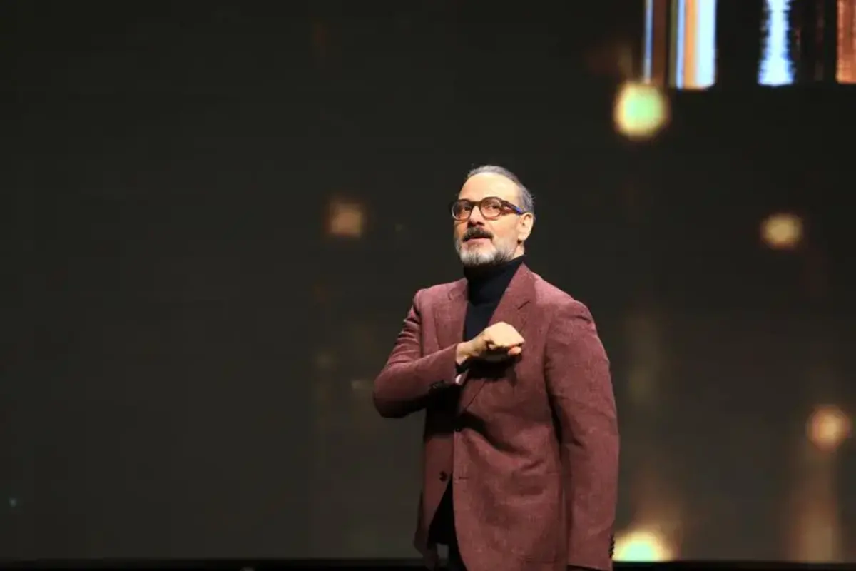 هنرمندان روی فرش قرمز جشن حافظ