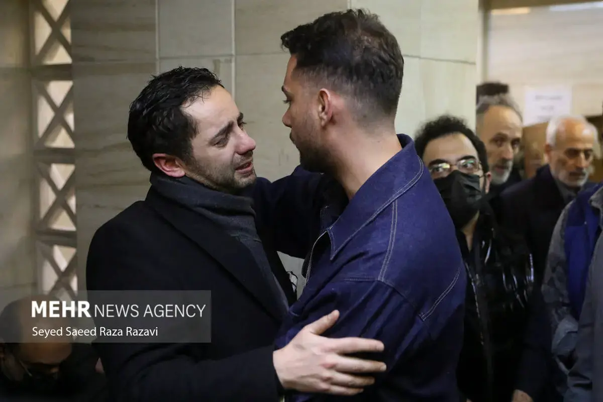 چهره‌های سیاسی در مراسم ختم اشرف بروجردی 