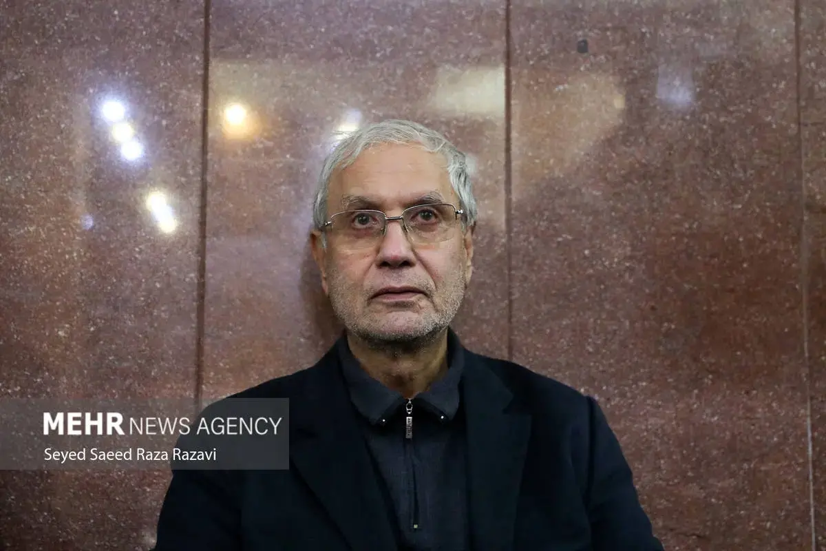 چهره‌های سیاسی در مراسم ختم اشرف بروجردی 