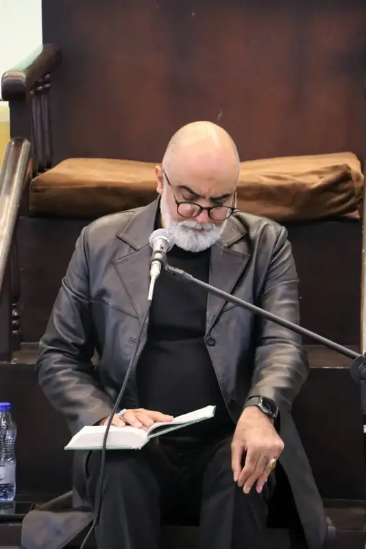 متن و حاشیه مراسم یادبود پسر کاظم صدیقی 