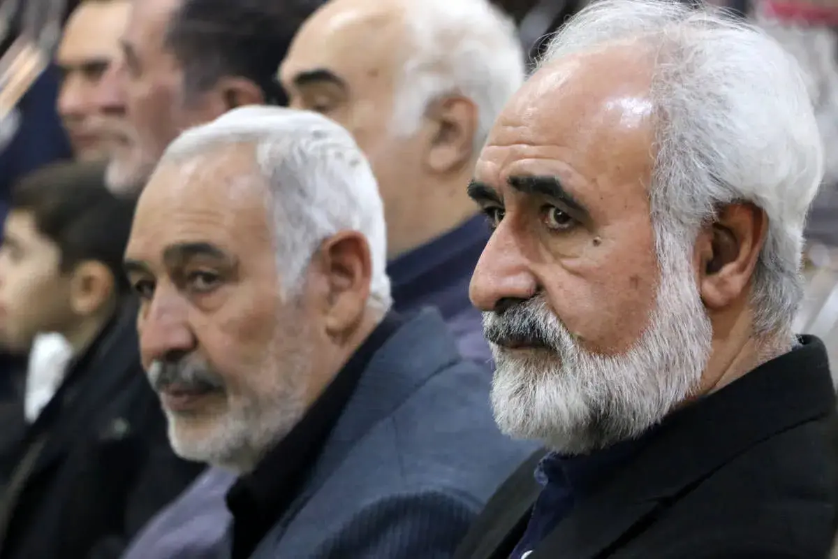 متن و حاشیه مراسم یادبود پسر کاظم صدیقی 