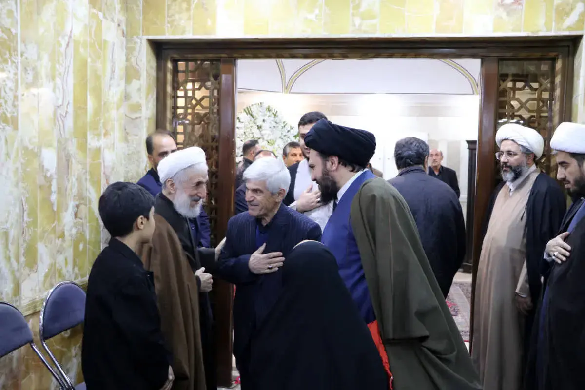 متن و حاشیه مراسم یادبود پسر کاظم صدیقی 